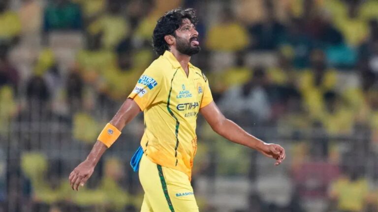 IPL 2026: چنئی سپر کنگز نے خلیل احمد کے متبادل کے طور پر کلدیپ یادو کو ٹیم میں شامل کر لیا